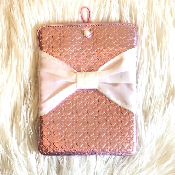 iPad Case Pink & White Bow π - Picture 5 of 7
